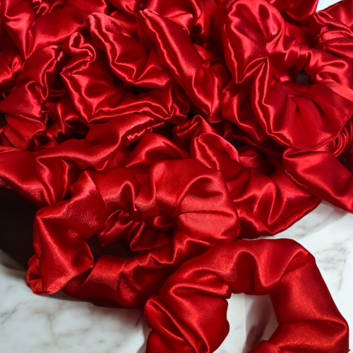 100'lü Kırmızı Saten Hediyelik Kına Tokası